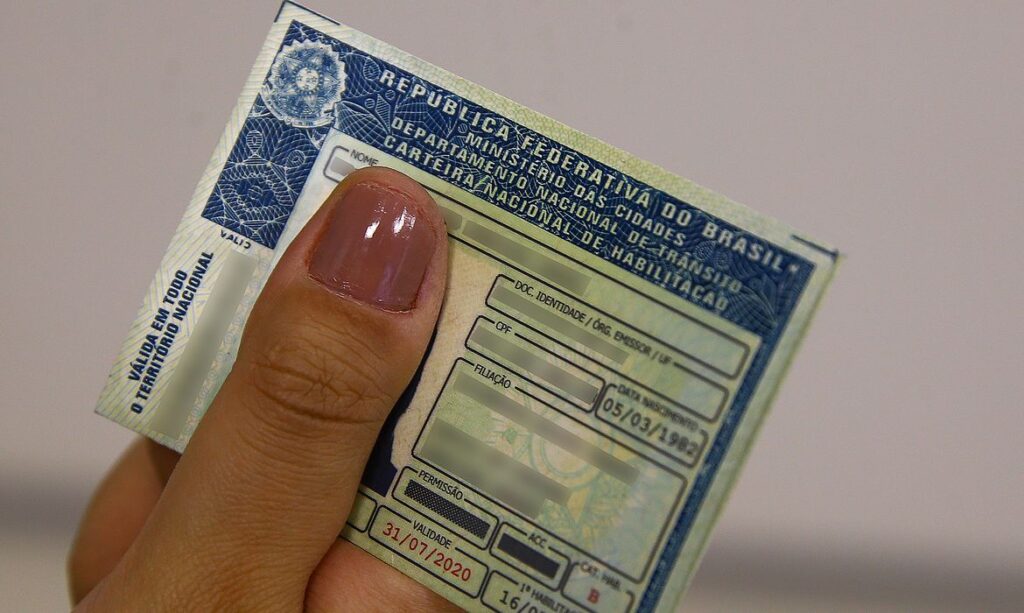 Certifique-se de que Sua Carteira de Habilitação é Válida