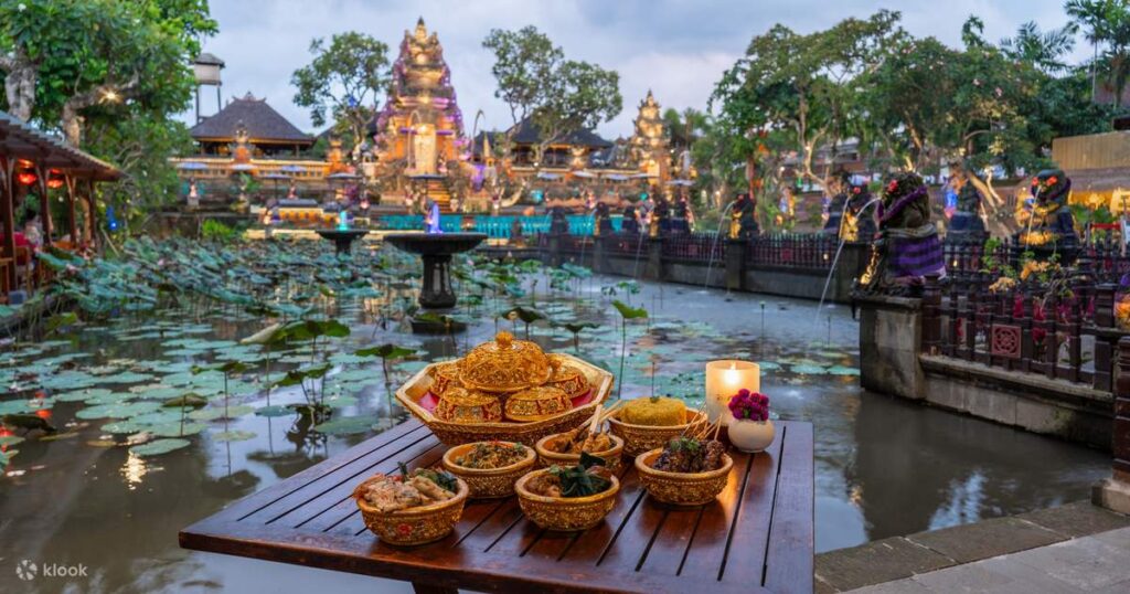 The Floating Garden – Bali, Indonésia: O Café Suspenso Sobre um Lago de Lótus